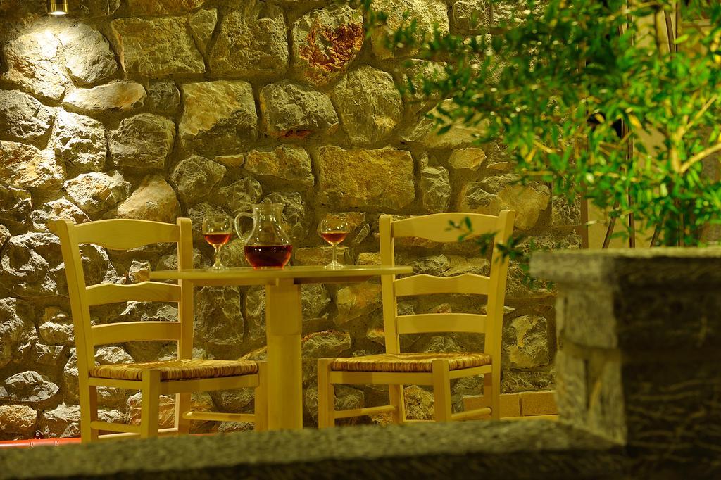 Dianthos Guesthouse Kyriaki Exterior photo